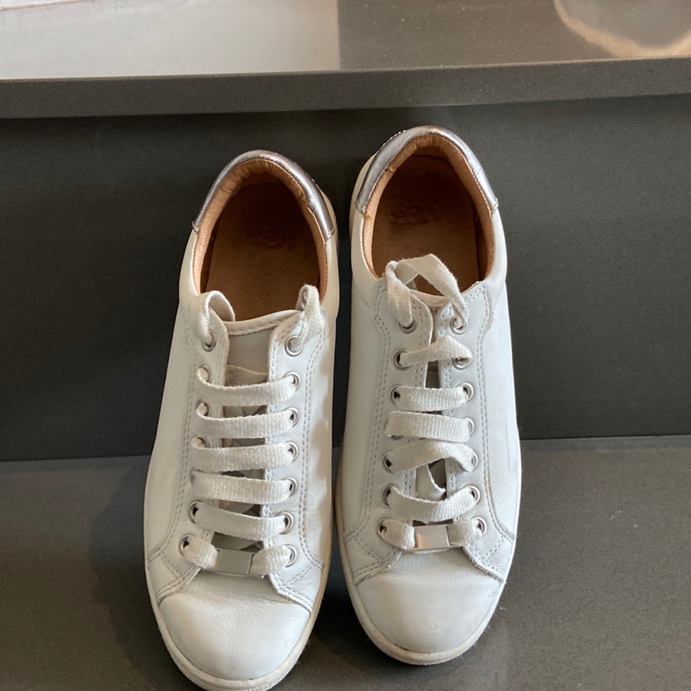 Ugg sneakers
